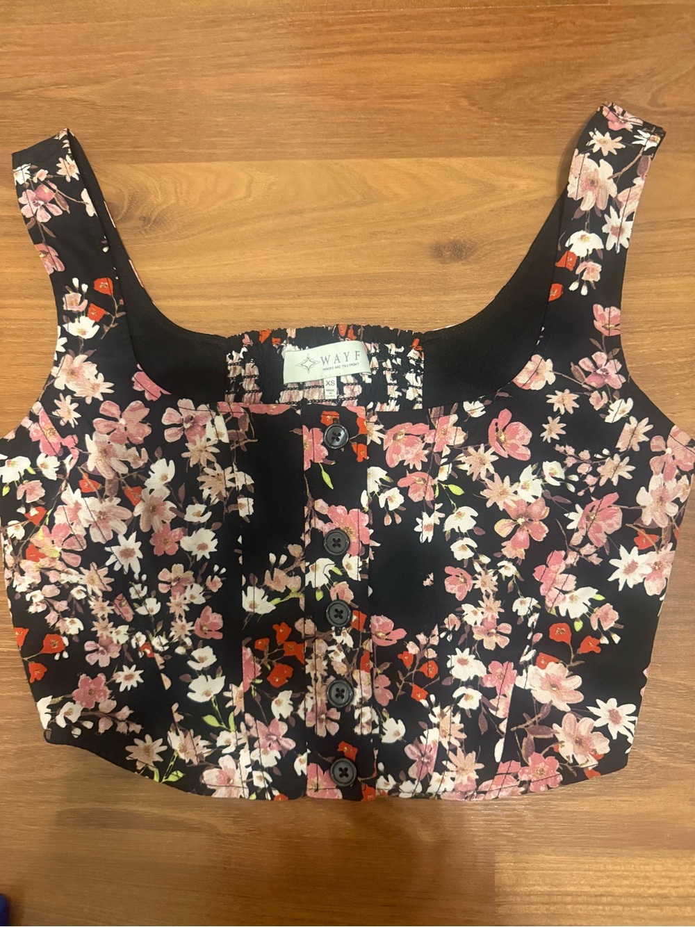 Wayf Black Floral Button-Front Crop Top with Pink and Red Flowers